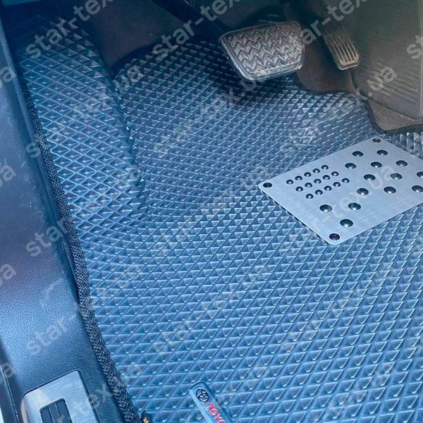 Комплект ковриков EVA/Ромб в салон на Toyota Land Cruiser 200 (2007 - 2015) Черный/Черный 12899-01-21-41 фото 18