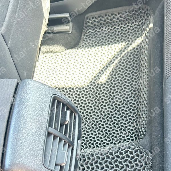 Комплект ковриков в салон на Volkswagen E-Golf EV (2014 - ) EVA/Ромб Черный/Черный 13044-01-21-41 фото 25