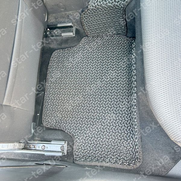 Комплект ковриков в салон на Volkswagen E-Golf EV (2014 - ) EVA/Ромб Черный/Черный 13044-01-21-41 фото 23