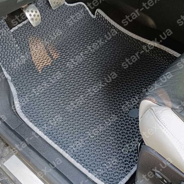 Комплект килимків до салону на Renault Megane III (2009 - 2015) універсал комплектація Bose EVA/Ромб Чорний/Чорний 15278-01-21-41 зображення 12