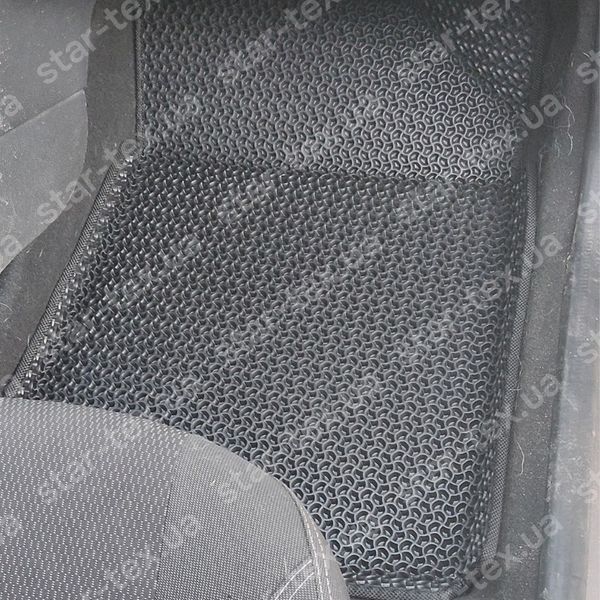 Комплект ковриков в салон на Dacia Sandero Stepway II (2012 - 2020) EVA/Ромб Черный/Черный 16267-01-21-41 фото 8