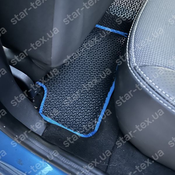Комплект ковриков в салон на Dacia Sandero Stepway II (2012 - 2020) EVA/Ромб Черный/Черный 16267-01-21-41 фото 17