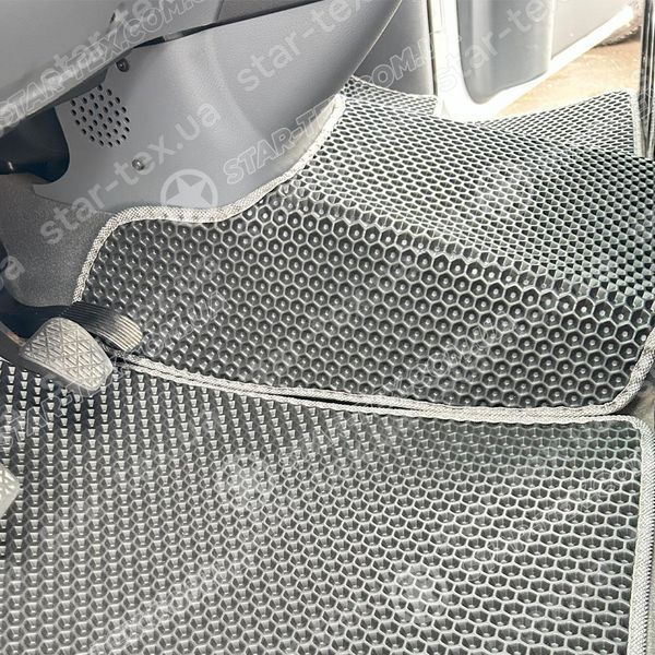 Комплект килимків на 1-й рядок на Mercedes-Benz Vito W639 (2003 - 2014) 1+1 EVA/Ромб Чорний/Чорний 15395-01-21-41 зображення 19