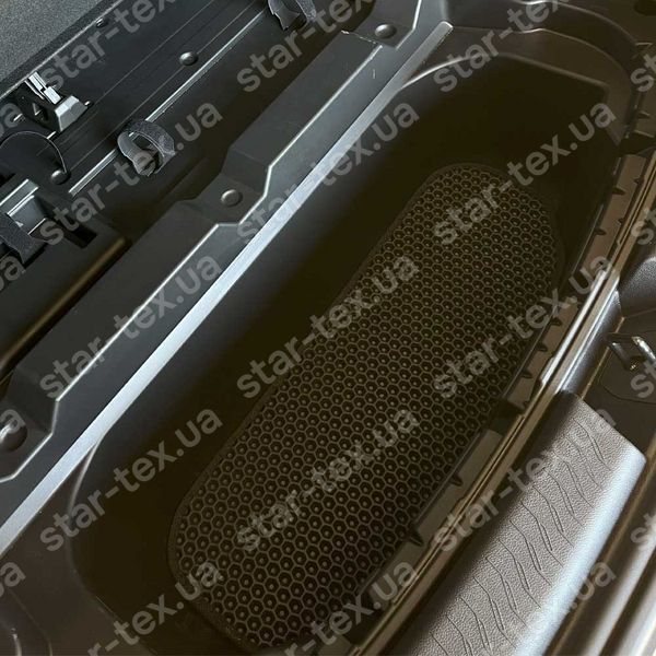 Килимок до багажника на Chevrolet Equinox EV (2024 - ) в нішу під нижню полку EVA/Ромб Чорний/Чорний 17635-01-21-41 зображення 2
