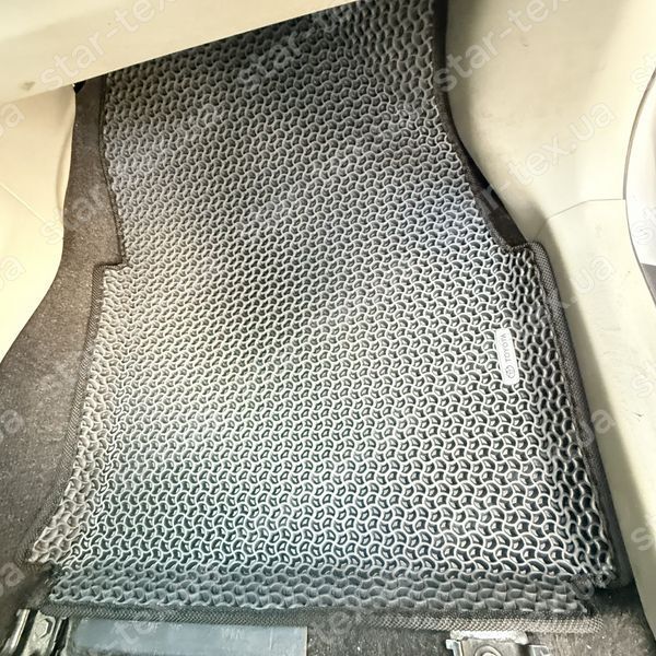 Комплект килимків EVA/Ромб до салону на Toyota Prius V (2011 - 2021) Чорний/Чорний 12933-01-21-41 зображення 16