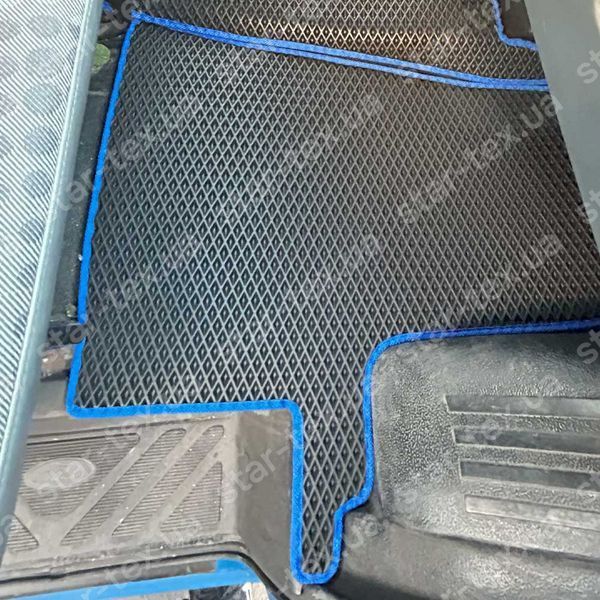 Комплект ковриков на 1-й ряд на Ford Transit VI (2006 - 2014) EVA/Ромб Черный/Черный 13544-01-21-41 фото 25