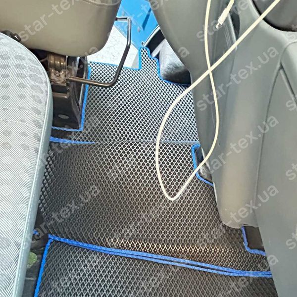 Комплект ковриков на 1-й ряд на Ford Transit VI (2006 - 2014) EVA/Ромб Черный/Черный 13544-01-21-41 фото 24