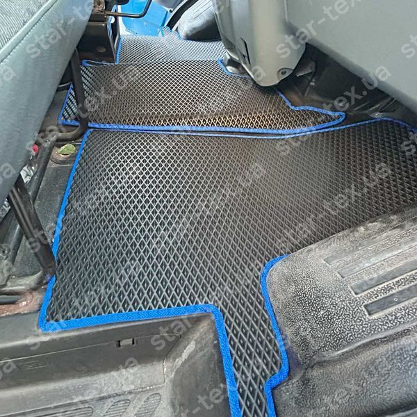 Комплект ковриков на 1-й ряд на Ford Transit VI (2006 - 2014) EVA/Ромб Черный/Черный 13544-01-21-41 фото 29