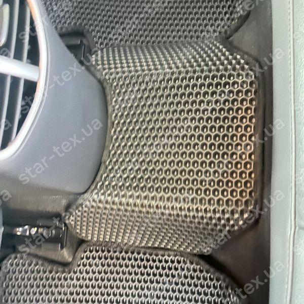 Комплект ковриков в салон на Hyundai Ioniq EV (2019 - 2022) EU EVA/Ромб Черный/Черный 17115-01-21-41 фото 15