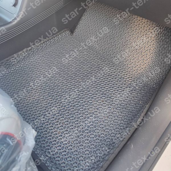 Комплект ковриков в салон на BYD Yuan Plus (2022 - ) EVA/Ромб Черный/Черный 15609-01-21-41 фото 10