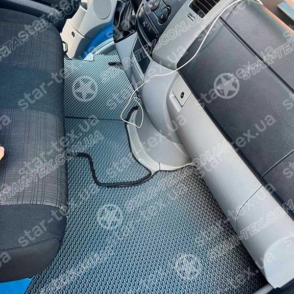 Комплект килимків на 1-й рядок на Hyundai H-350 (2014 - ) 1+2 EVA/Ромб Чорний/Чорний 11104-01-21-41 зображення 4