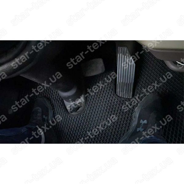 Комплект ковриков в салон на Renault Magnum (2001 - 2006) EVA/Ромб Черный/Черный 13948-01-21-41 фото 3