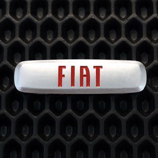 Металлический логотип для автомобильных ковриков Fiat 17193-04-17-00 фото 1