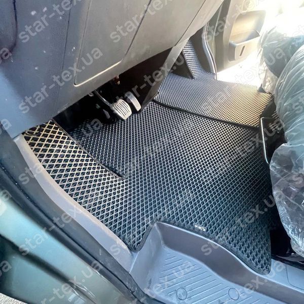 Комплект ковриков на 1-й ряд на Geely Farizon V7e (2022 - ) EVA/Ромб Черный/Черный 17886-01-21-41 фото 3