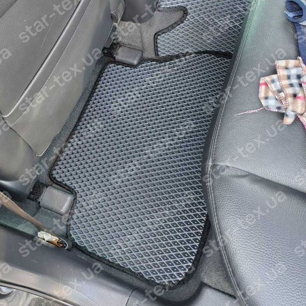 Комплект килимків до салону на Chevrolet Epica (2006 - 2014) EVA/Ромб Чорний/Чорний 10406-01-21-41 зображення 4