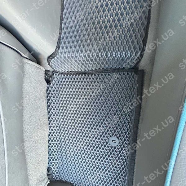 Комплект ковриков в салон на KIA Soul EV I (2014 - 2019) EVA/Ромб Черный/Черный 13704-01-21-41 фото 23