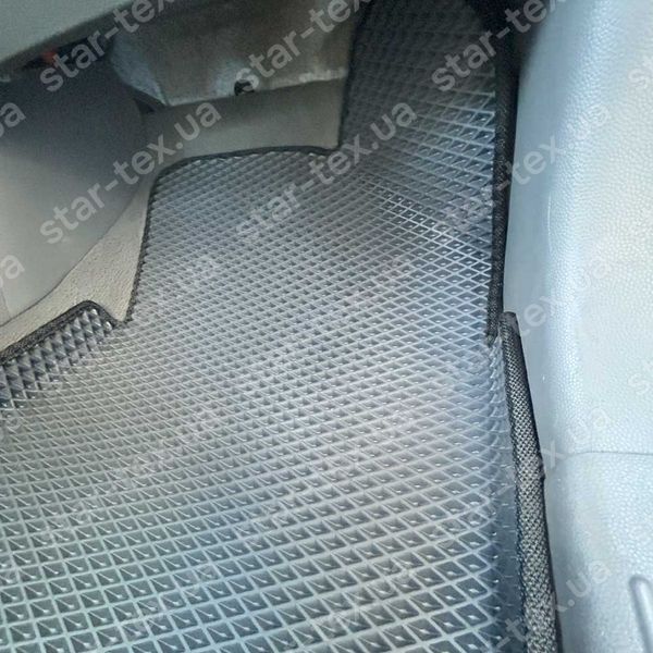 Комплект ковриков в салон на KIA Soul EV I (2014 - 2019) EVA/Ромб Черный/Черный 13704-01-21-41 фото 14
