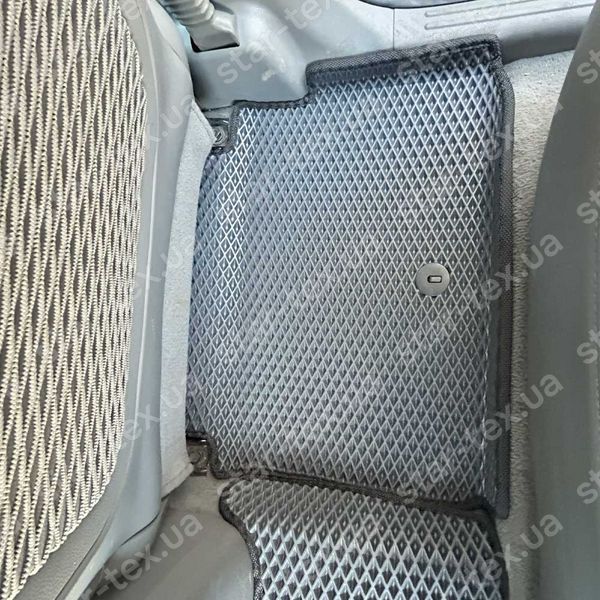 Комплект ковриков в салон на KIA Soul EV I (2014 - 2019) EVA/Ромб Черный/Черный 13704-01-21-41 фото 19