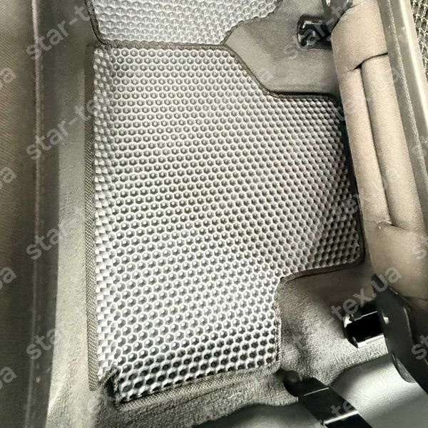 Комплект килимків EVA/Ромб до салону на Audi Q3 (8U) I (2011 - 2019) EU Чорний/Чорний 16803-01-21-41 зображення 27