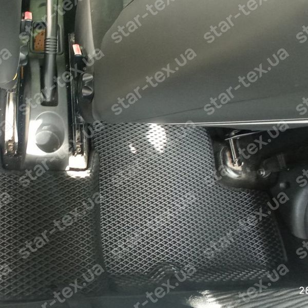 Комплект ковриков в салон на Dacia Logan I (2004 - 2012) EVA/Ромб Черный/Черный 10585-01-21-41 фото 26